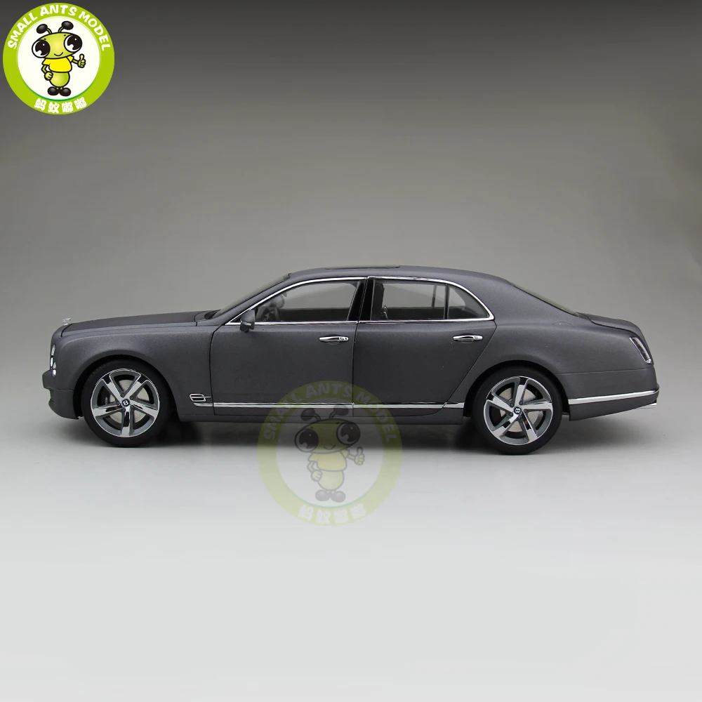 1/18 Kyosho Bentley Mulsanne скоростная литая металлическая модель автомобиля игрушка для мальчиков и девочек Коллекция подарков хобби матовый черный