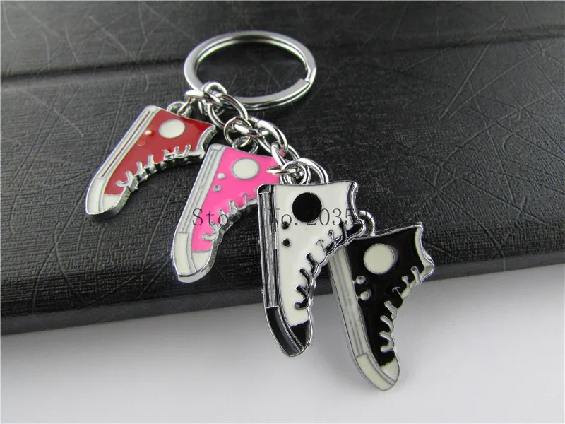 

WSX6699 ( 1Pcs Enamel Colorful shoes Cartoon Keychain Male Women's Car couple Key Chain Key Ring For Christmas Gift