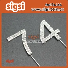 Дешевые оптовые цифры 74 кристалл горный хрусталь торт Топпер 35 мм