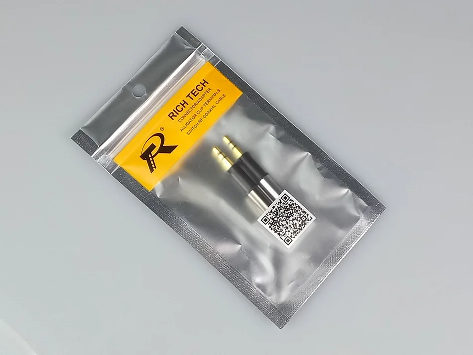 3 Poles Stereo 2.5mm Connector (2)