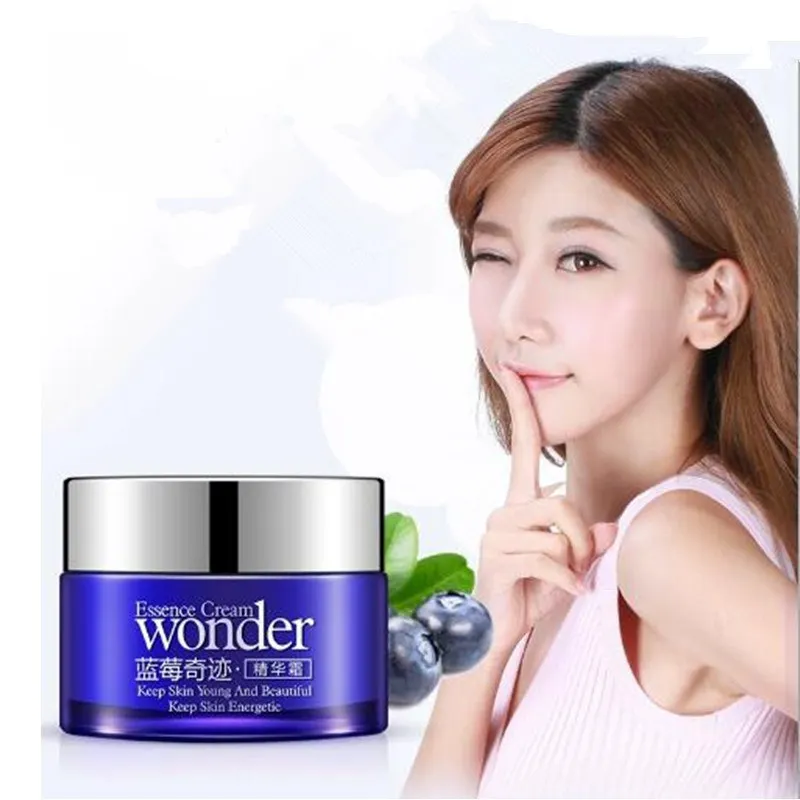 

Blueberry Essence Whitening Moisturizing Day Cream Deep Hydrating Anti Wrinkle Anti-Aging Face Cream