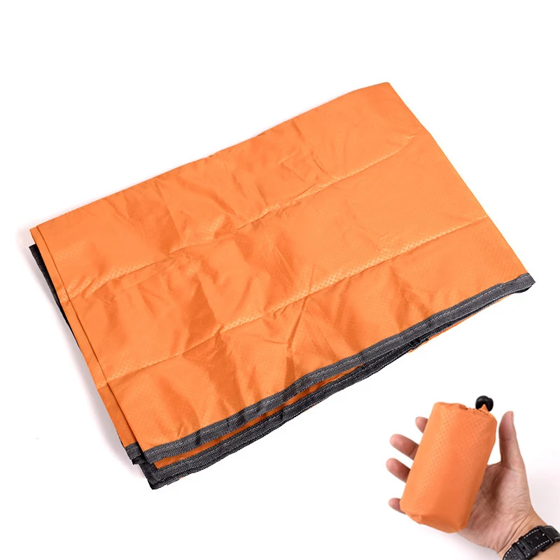 

Portable Outdoor Picnic Barbecue Mat Waterproof Ground Sheet Mutifunctional Camping Tarp 150x100cm 170g with Carrying Bag