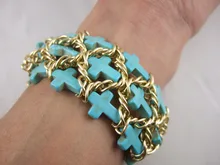 BOHEMIA Primavera Cruz de la Turquesa de Piedra de Tres Filas de la Cadena de Oro Del Arco Iris Brazalete de Cuentas