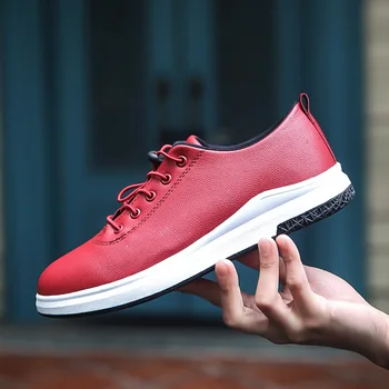 

2019 Spring Men's Shoes New Lace Men's Fashion Microfiber Shoes Men's Casual Shoes Black White Outdoor Men's Shoes