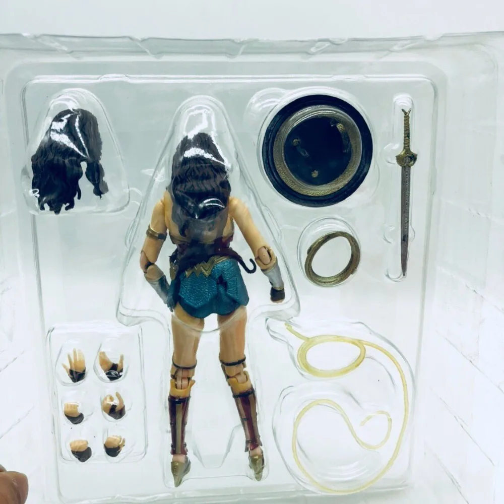 DC Justice League Super Hero MAFEX MAF Batman 056 Flash 058 Wonder Woman 048 Superman 057 Spiderman 047 Action Figure Toy Doll (36)