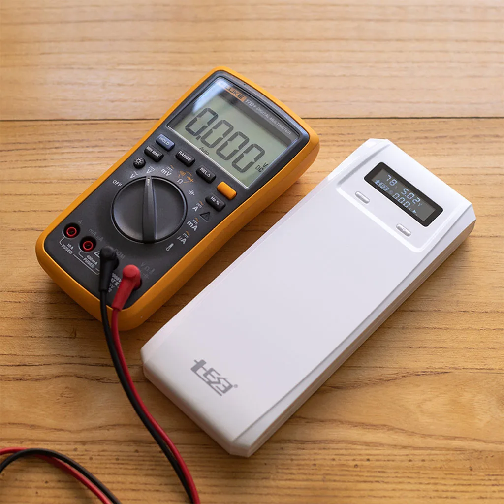 

(No Battery) QD188-PD Dual USB QC 3.0 + Type C PD DC Output 8x 18650 Batteries DIY Power Bank Box Holder Case Fast Charger For M