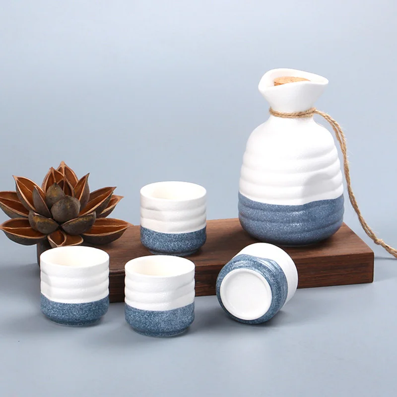 

High quality Ceramic wine set inclue 1Pot 4cups,Japanese sake set liqueur cup wine cup goblet of Wine home jug white glass suite