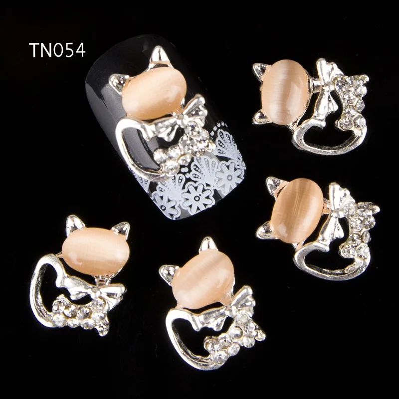 

10pcs Glitter Kitty cat Rhinestones 3d Nail Art Decorations, Alloy Nail Sticker Charms Jewelry for Nail Gel/Polish Tools TN054