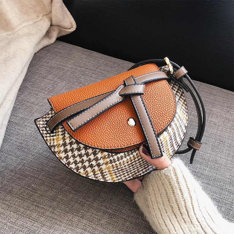 

aggage Girl 2019 New Fall and Winter Leisure Slant Bag Single Shoulder Bag Net Red Small Black Bag Simple Fashion Saddle Bag