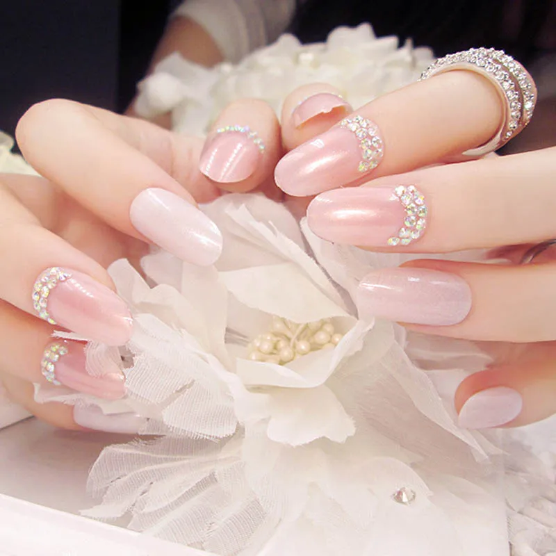 

Girls DIY Pink Color Fake Nails Ladies Simple Fashion Nude Color False Nails Women Rhinestone Full Cover Nail Art Tips with Glue