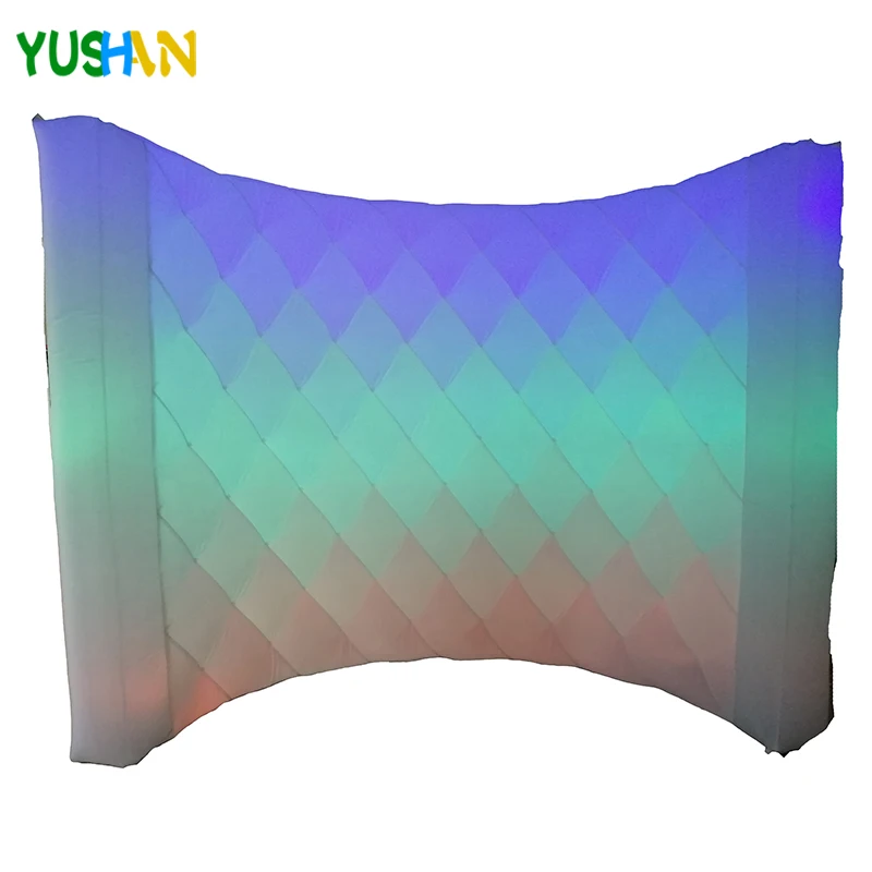 8 Diamond wall 01