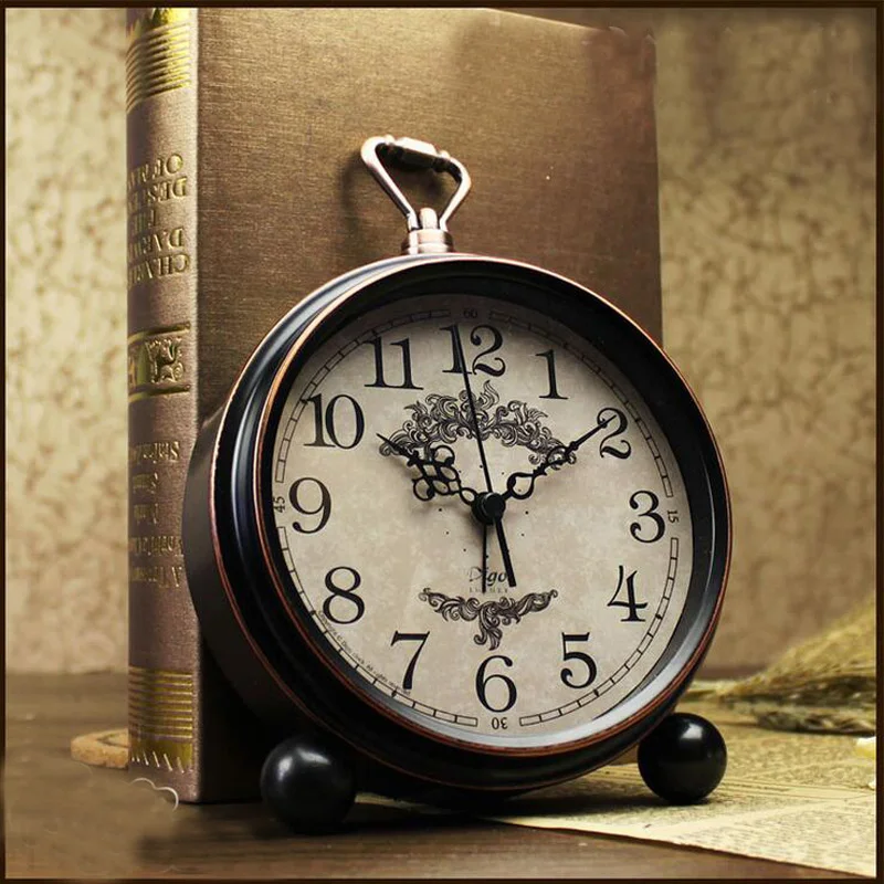 

2016 New 5.5 inch Retro Alarm Clock Desktop Silence No Ticking Bedside Watch for Kids Bedroom Office