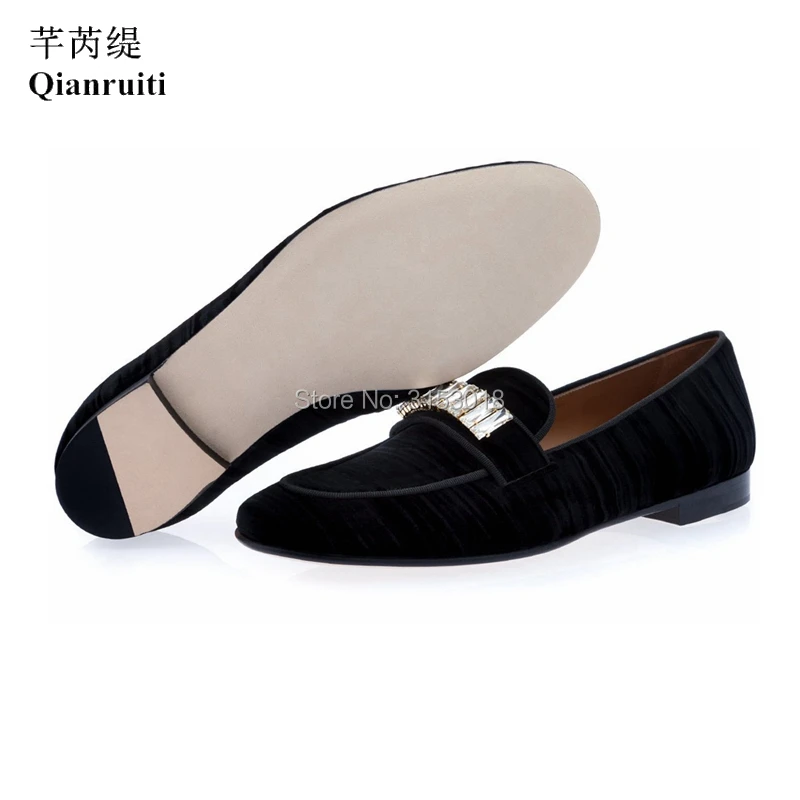 Qianruiti/бархатные лоферы с украшением в виде кристаллов; Мужская обувь; офисные туфли без застежки на низком каблуке; стильные мужские свадебные модельные туфли; вечерние туфли