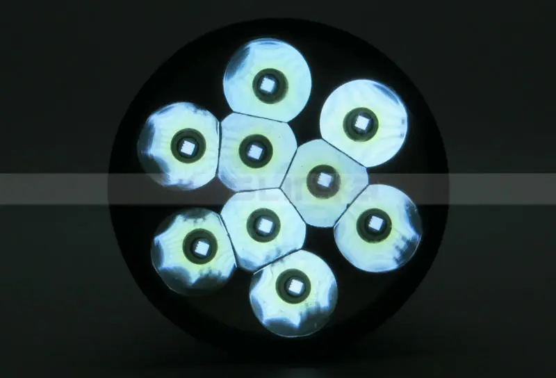9 led flashlight 8032 160809 (13)