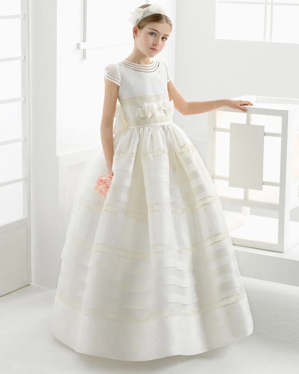 

Flower Girl Dresses for weddings girls pageant dresses 2019 first communion dresses for girls Satin Empire Bow Floor Length