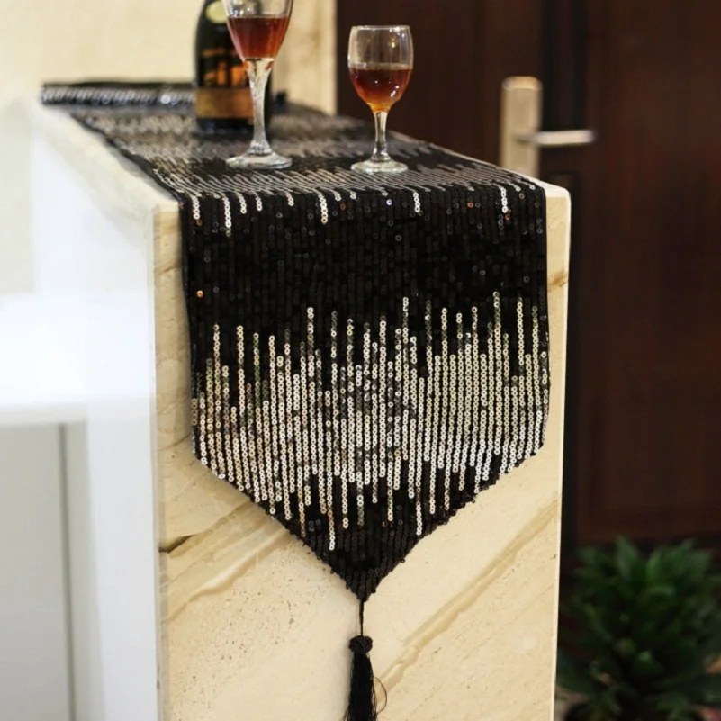 

Fashionable and simple black silver table flag Table Runner Mat Tablecloth Christmas Flag Home Party Decor Red Table Runners