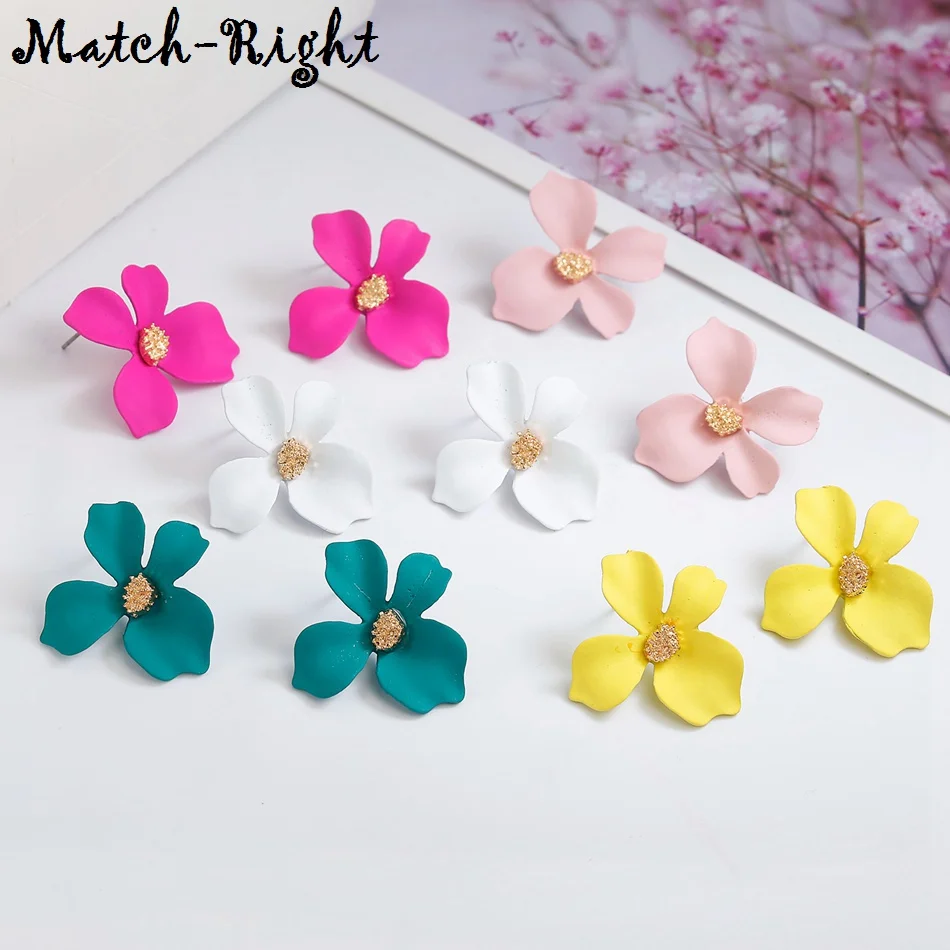 

Women Fashion 2018 Ladies Cute Spray Paint Metal Flower Stud Earrings Woman New Jewelry Mujer Aretes Brincos De Mulheres LX039