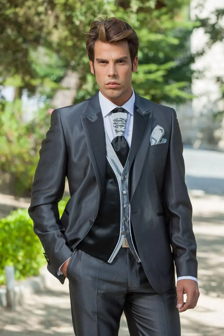 Красивый дизайнер индивидуальные темно-серый свадебная церемония костюм жених смокинги жених и дружки пиджак + брюки + галстук + жилет