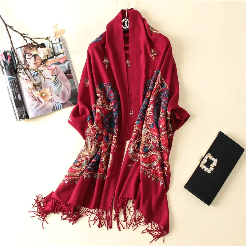 New Luxury Brand Women Scarf High Quality Embroidery Winter Cashmere Scarves Lady Shawls and Wraps Female Pashmina Echarpe - Цвет: yaoguo wine