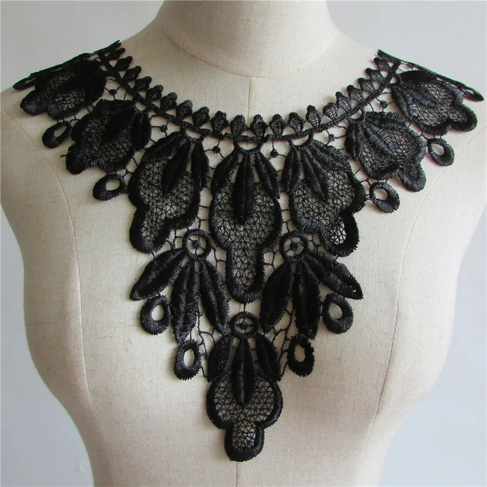FINGERINSPIRE 2 Pcs Gold Collar Applique 2 Style Sequin Floral Embroidered Applique Trim V-Neck Ethnic Style Collar Sew On Patches Neckline Collar Sewing Accessories For Diy Wedding Dress Cloth
