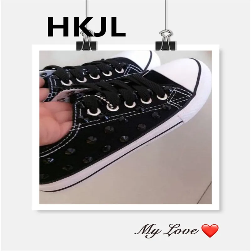 

Outdoor breathable soft bottom wear black small garden nails handmade solid color casual wild canvas shoes