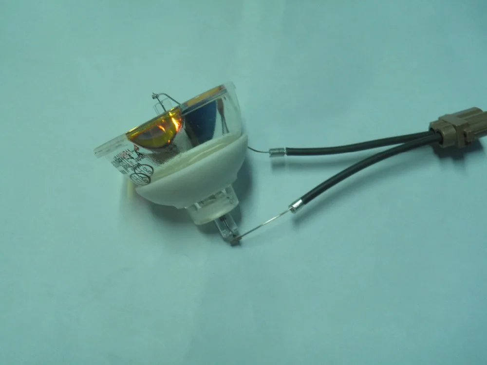 

Compatible bare Projector Lamp/Bulb DT01151 For Hitachi CP-RX79/CP-RX82/ED-X26/CP-RX93