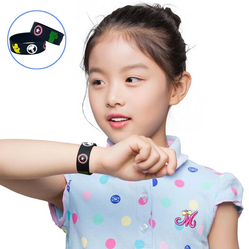 

1pc Lovely Kids Bracelet The Avengers Wristband Silicone Bracelet With Iron Man Thor Hulk Qute Silicon Wristbands Children Gift