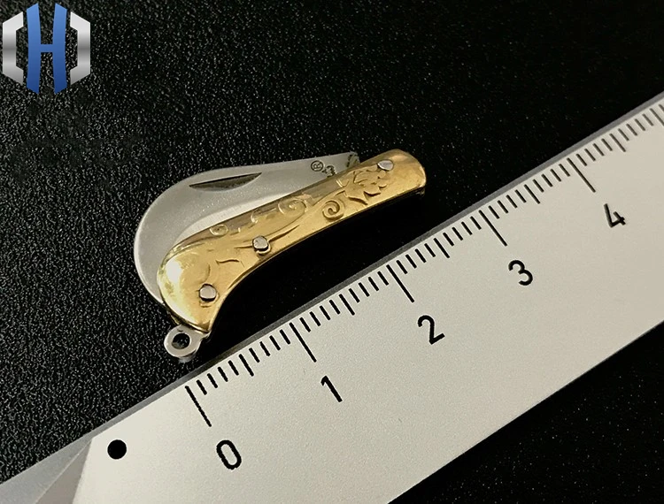 EDC Super Mini Brass Scimitar Keychain Pocket Knife
