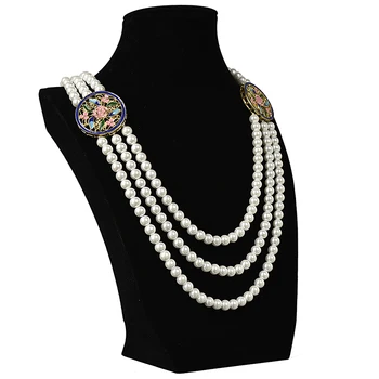 

3 rows Milk white multi-layered Synthesis pearl circular heart hook necklace makes you more attractive