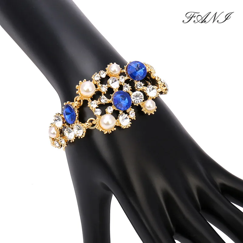 

Fani 2018 Gold Color Flower Bracelet for Women fashion african beads charms bracelet With Spring Jewelry Gifts customer design