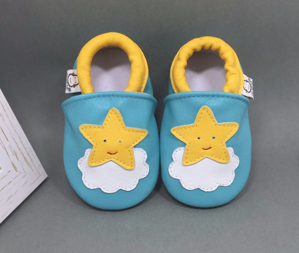 Обувь для малышей; кожаные мокасины для новорожденных с героями мультфильмов; натуральная кожаная мягкая подошва; обувь для новорожденных; обувь для малышей с животными; Bebe; обувь для малышей