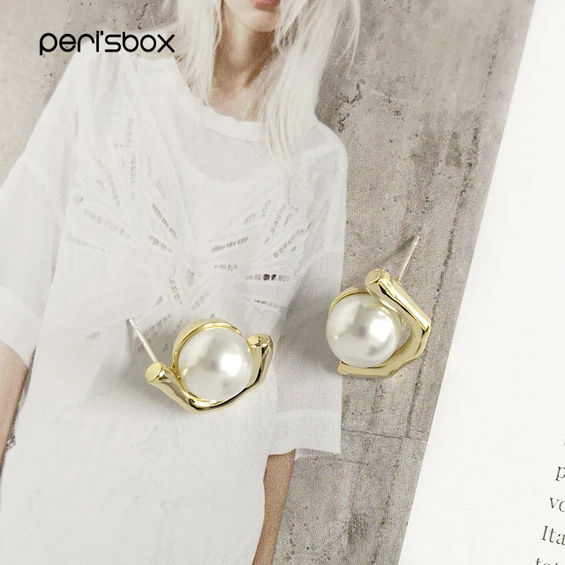 

Peri'sbox Dainty 10mm White Pearl Stud Earrings for Women Simulated Pearl Small Ear Studs Jewelry Bridesmaids Gifts