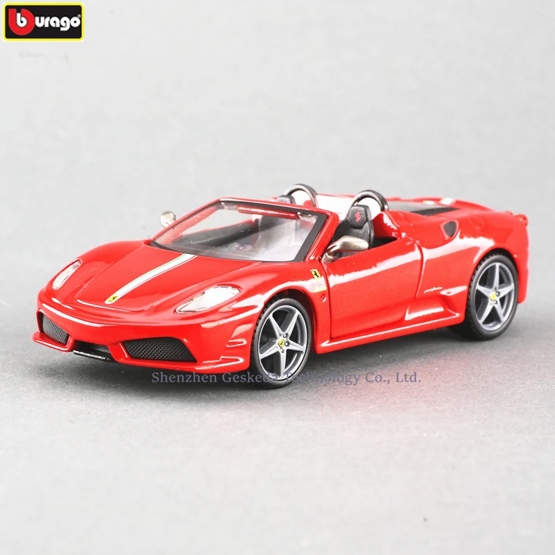 

Bburago 1:32 Ferrari Spider 16M High-imitation Car Model Die-casting Metal Model Toy Gift Simulated Alloy Car Collection