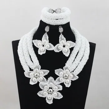 

2017 White Crystal Flower Necklaces Bracelet Earrings Set Nigerian Accessories Wedding Bead African Costume Free ShippingABH016