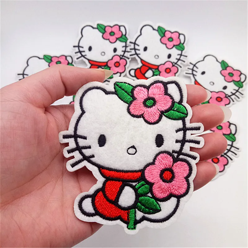 Wholesale 10Pcs Hello Kitty With Flowers Embroidered Patches Iron On
