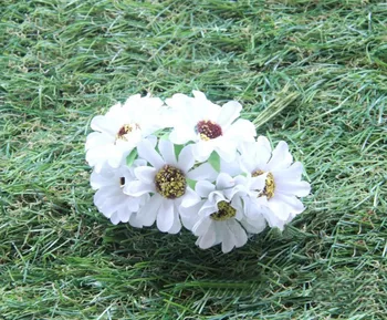 

3CM Small Fabric Gerbera Daisies Artificial Silk Mini Sunflowers,Wreath For Hair,Garland,Bouquet Accessories Table Decoration