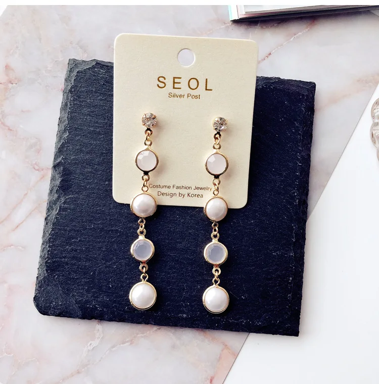 

MENGJIQIAO New Korean Candy Color Crystal Long Earrings For Women Fashion Simple Simulated Pearl Drop Brincos Boucle D'oreille