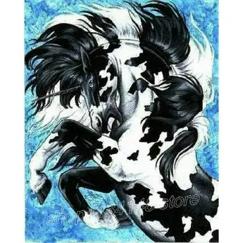 

Square Drill 5D DIY Diamond Painting Black and White Unicorn Cross Stitch Decoration Sewing Art 3D Diamond Embroidery Mosaic