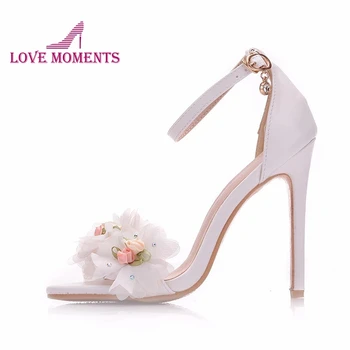 

Ankle Straps Summer Sandals with Flower White Color Fashion Bride Wedding Dress Shoes Stiletto Heel Gladiator Sandal Shoes
