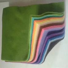 ZY DIY 1,4 мм 28-color 20x15 см мягкая войлочная ткань, полиэстер, рукоделие фетровая ткань, предварительно вырезанная игла для нетканых материалов-перфорированный войлок