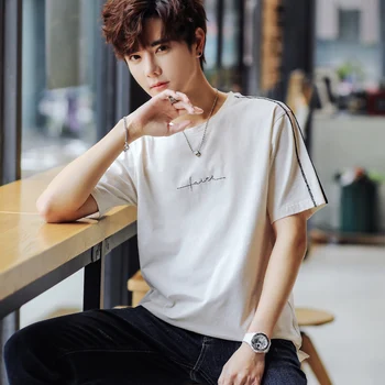 

The 2020 summer new men loose with short sleeves