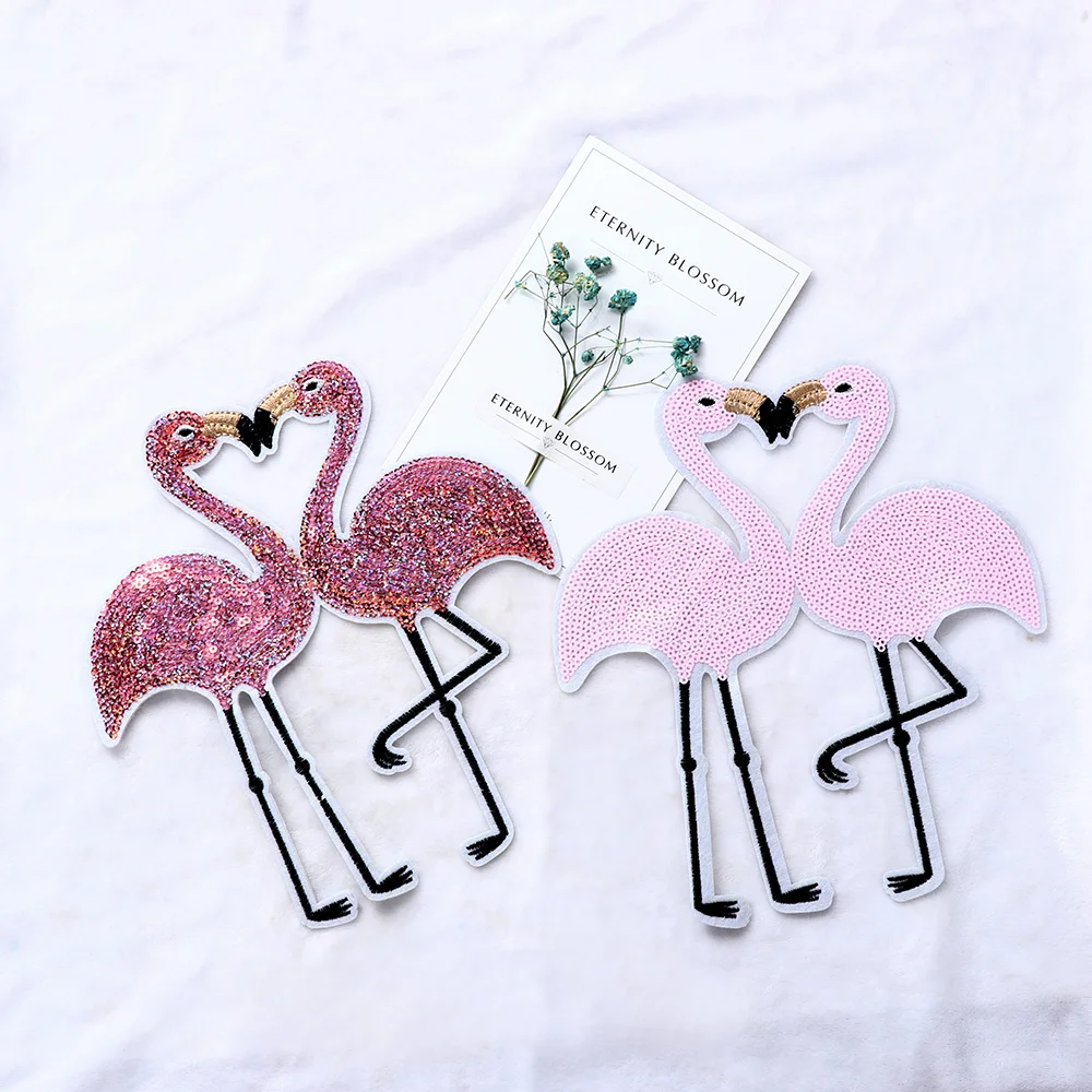 

1Pcs Flamingo Sequin Patch Embroidery Applique For Clothes Sweater T-shirt Sew-On Iron-On Sticker DIY Clothes Decor Supplies