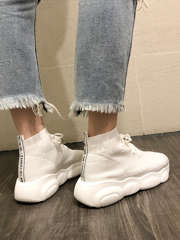 

HOT Summer Socks Sneakers Women Running Shoes Women Sport Shoes Woman High Top Basket Sports Shoes Female Black White Zapatillas