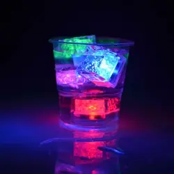 12 шт. DIY Красочные флэш-светодиодный кубики льда фестиваль вечерние Декор реквизит световой светодиодный Светящиеся Питьевой кубики льда