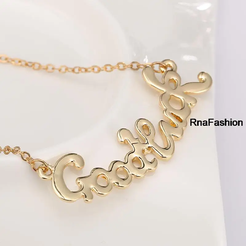 2017 Fashion accessories manufacturers selling smooth letters in