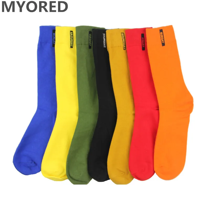 MYORED módní pánské ponožky česané bavlněné jednobarevné obchodní ponožky pro muže britského stylu vícebarevné týdenní ponožky pro pánské šaty