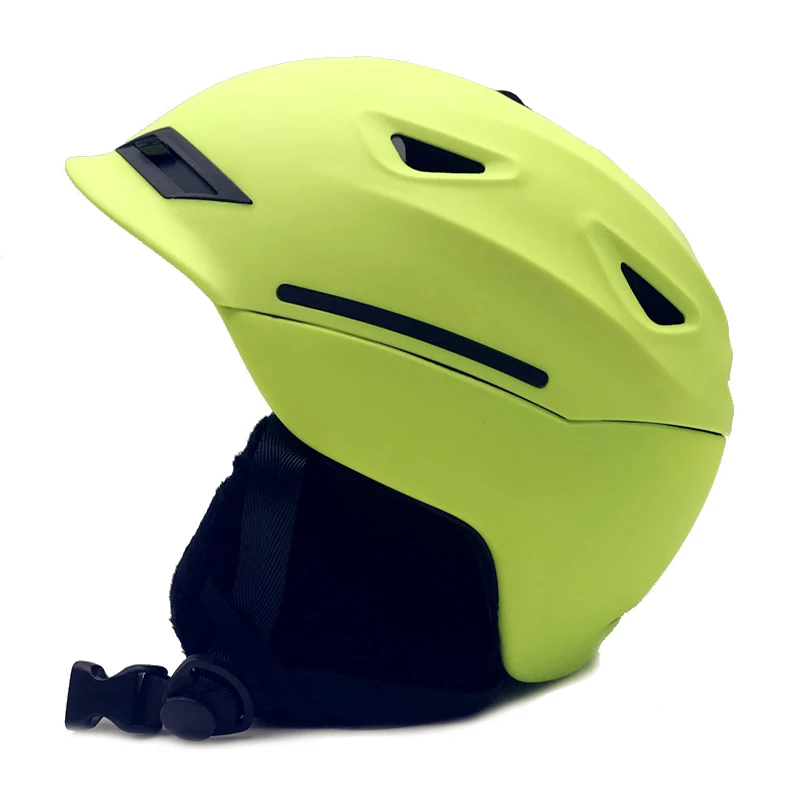 New Brand Ski Helmet Integrally molded Snowboard Skateboard Roller skating Helmets Climbing Fast