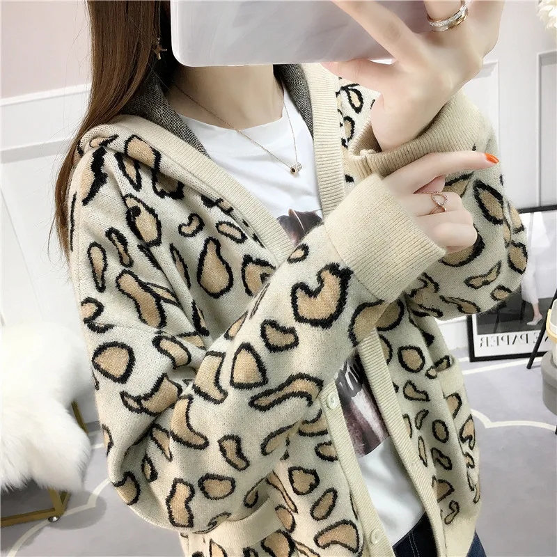 ^Cheap 2019 New Arrival Knitted V-neck Full Regular Cardigans Regular Flowers Leopard Single Breasted Even the clothes hat Cardigans ^Cheap 2019 New Arrival Knitted V-neck Full Regular Cardigans Regular Flowers Leopard Single Breasted Even the clothes hat Cardigans