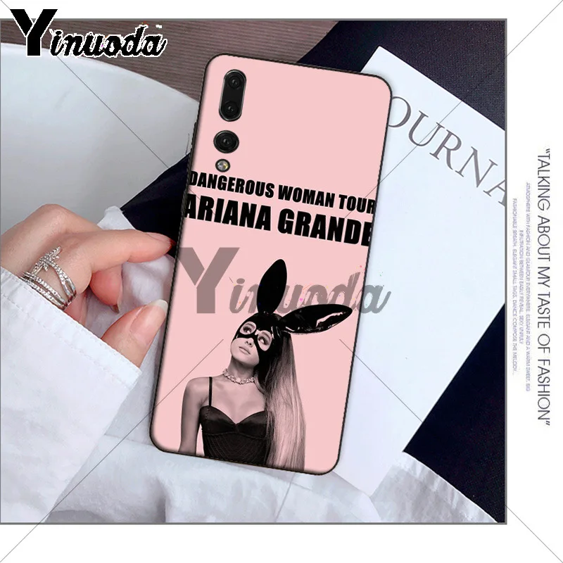 Cat Ar Ariana Grande