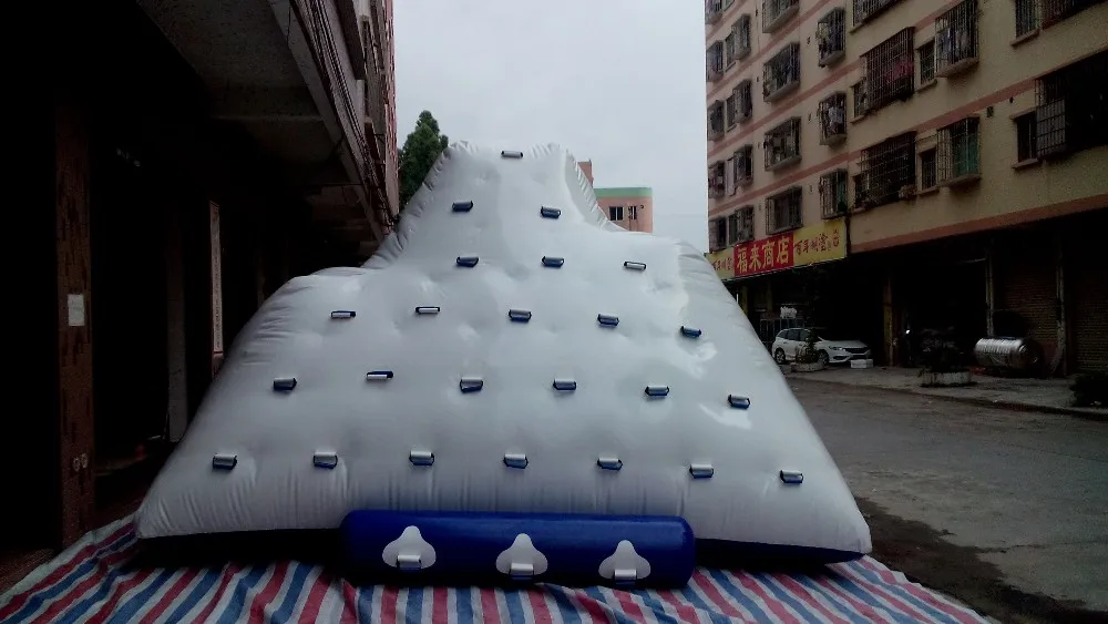 inflatable water rock climbing wall (6)